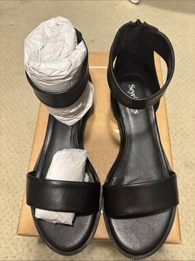 NEW Seychelles Black Leather Strappy Flat Sandals